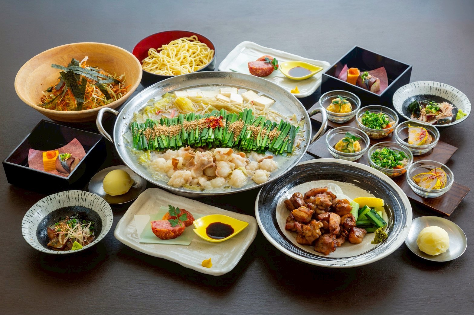 博多もつ鍋ながまさの評判は？白味噌と呼子イカの魅力＆予約攻略